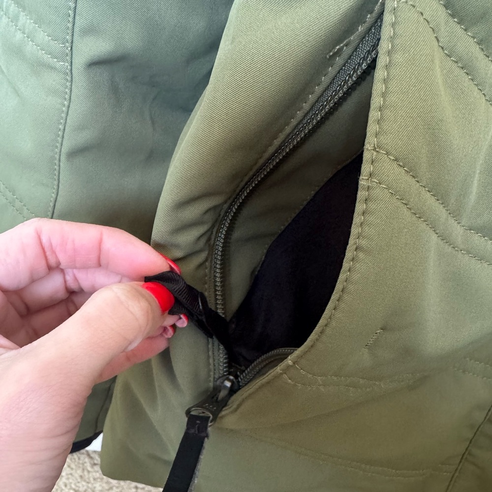 Obermeyer Tuscany II Insulated Jacket Olive Size 4 - Picture 4 of 14